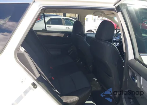 2016 Subaru Outback 2.5I Premium z USA, uszkodzony, nr VIN 4S4BSACC2G3360339